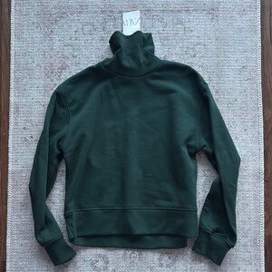 Zara Green Turtleneck Sweatshirt